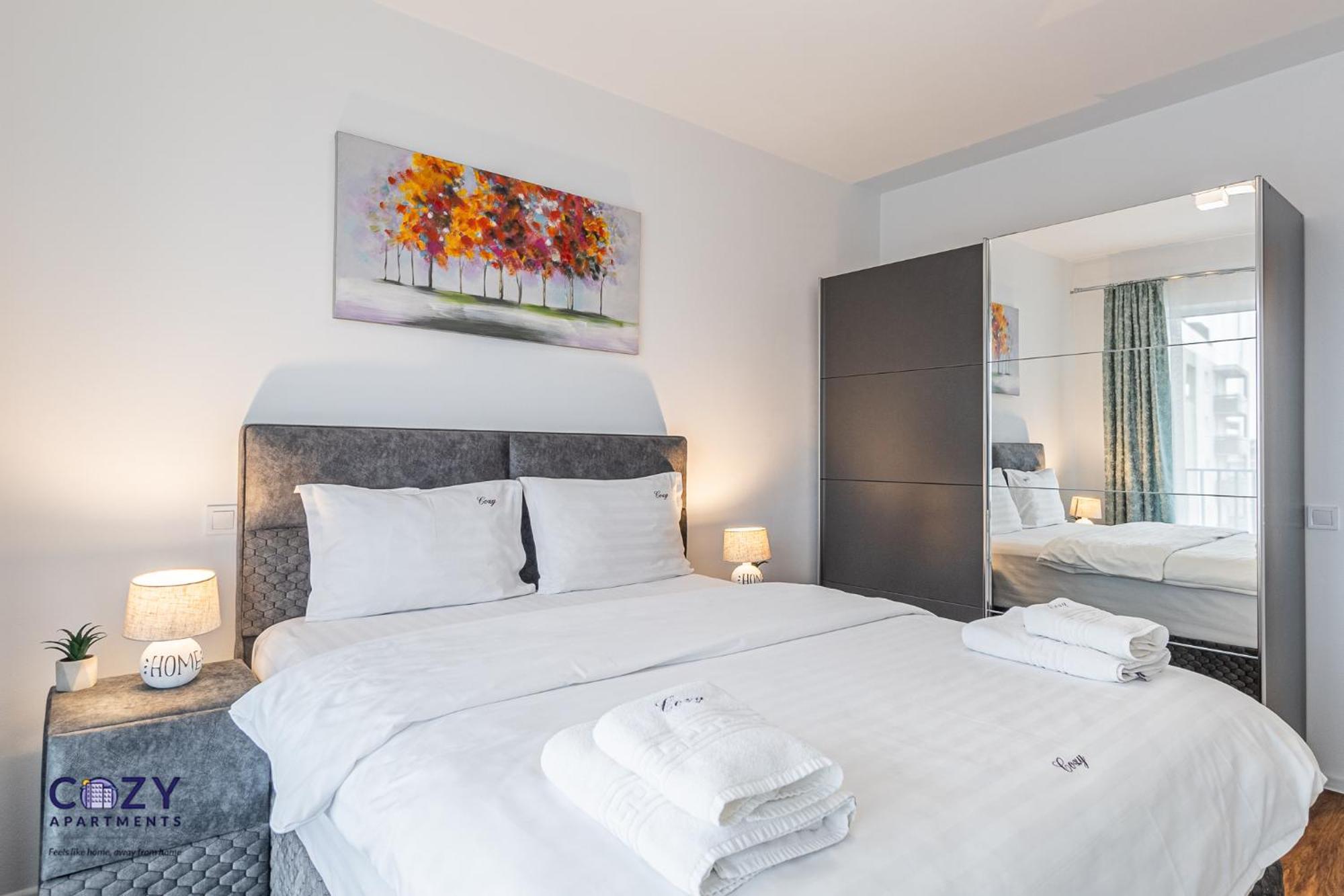 Coresi Mall Exclusive #Collection Apartments & Studios Брашов Экстерьер фото