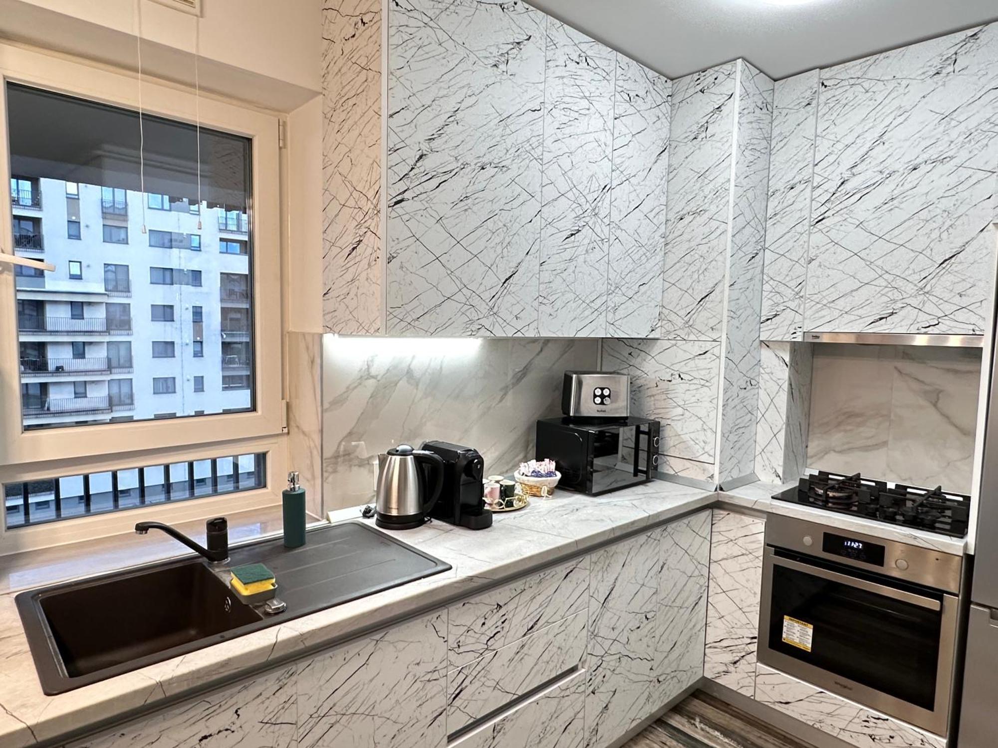 Coresi Mall Exclusive #Collection Apartments & Studios Брашов Экстерьер фото