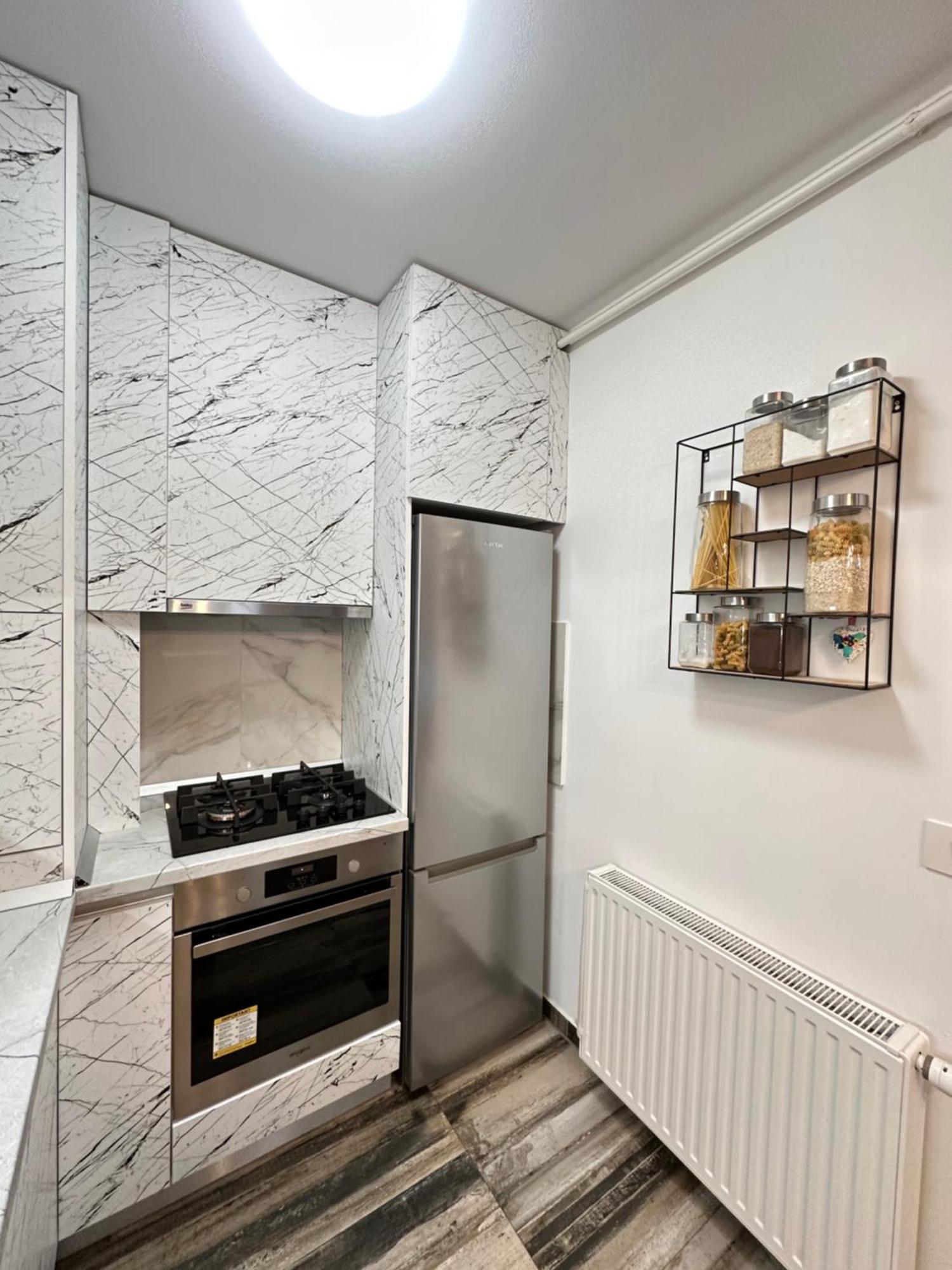 Coresi Mall Exclusive #Collection Apartments & Studios Брашов Экстерьер фото